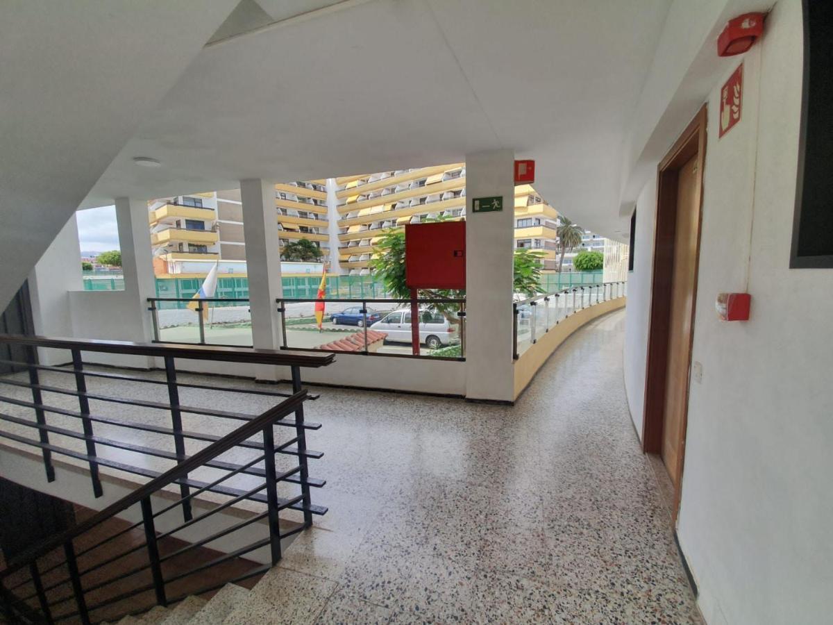 Ocean Front Cozy 2 Bedroom, 3 Beds Spacious- Netflix, Pool, Beach Lift & Fast Wifi プラヤ・デル・イングレス エクステリア 写真