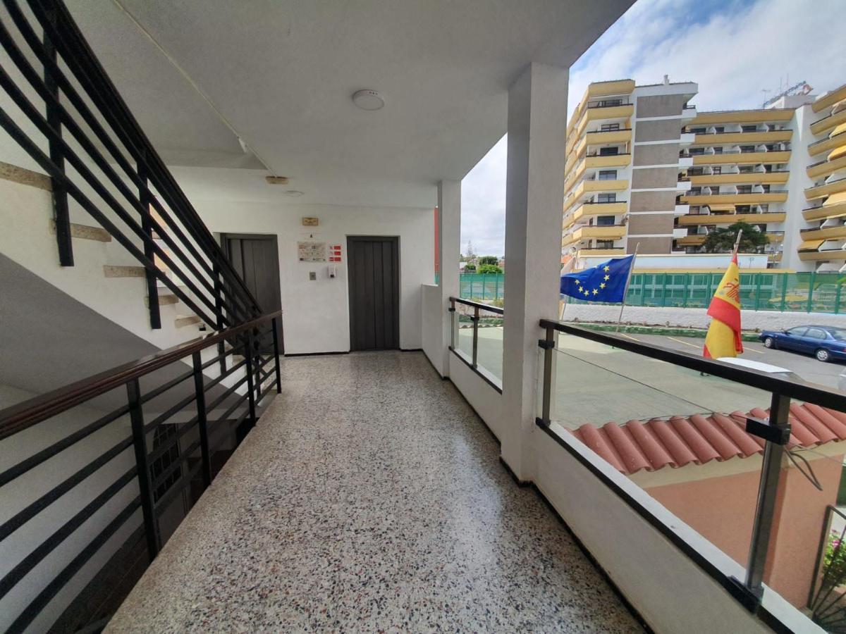Ocean Front Cozy 2 Bedroom, 3 Beds Spacious- Netflix, Pool, Beach Lift & Fast Wifi プラヤ・デル・イングレス エクステリア 写真