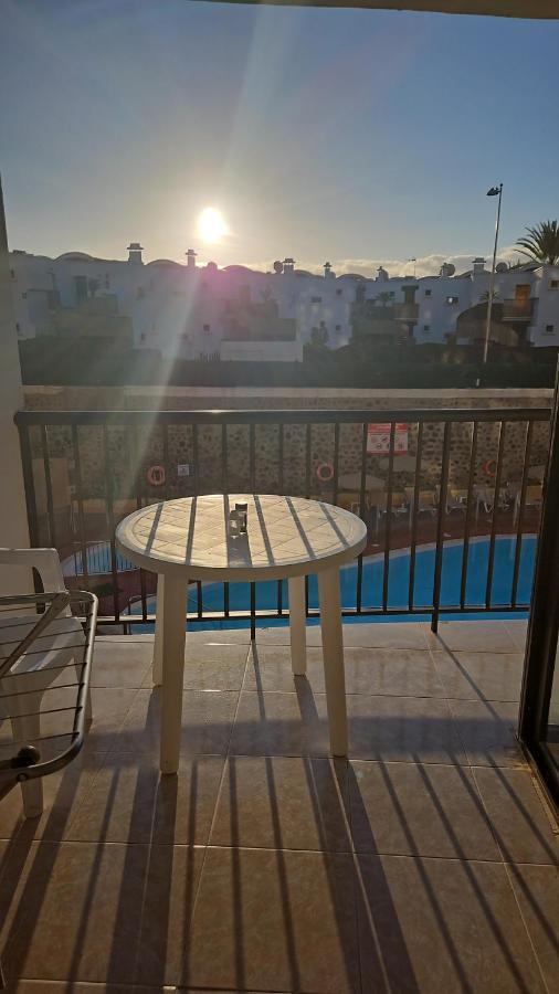 Ocean Front Cozy 2 Bedroom, 3 Beds Spacious- Netflix, Pool, Beach Lift & Fast Wifi プラヤ・デル・イングレス エクステリア 写真