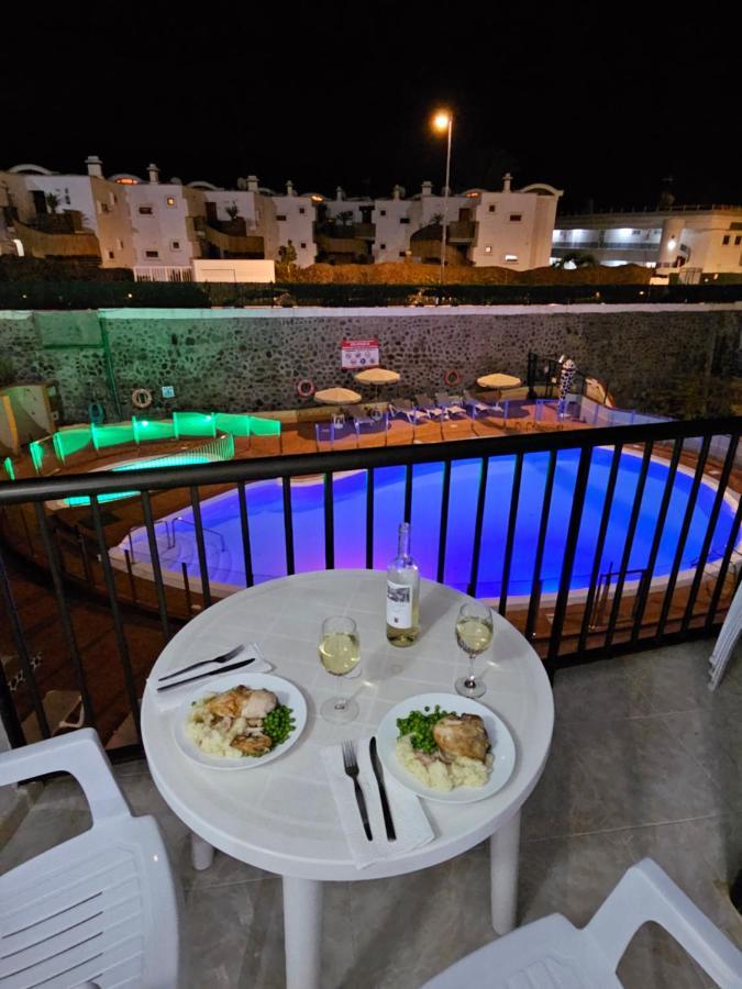 Ocean Front Cozy 2 Bedroom, 3 Beds Spacious- Netflix, Pool, Beach Lift & Fast Wifi プラヤ・デル・イングレス エクステリア 写真