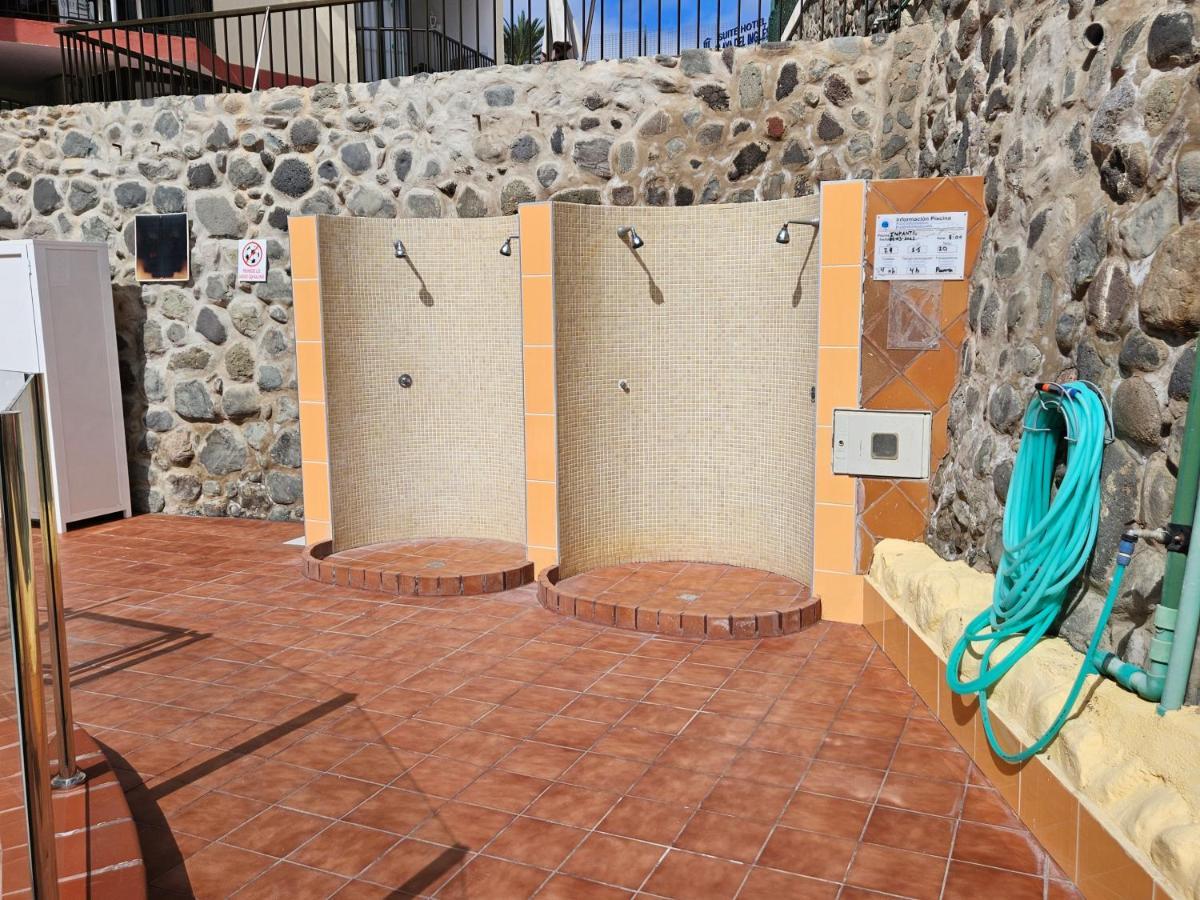 Ocean Front Cozy 2 Bedroom, 3 Beds Spacious- Netflix, Pool, Beach Lift & Fast Wifi プラヤ・デル・イングレス エクステリア 写真